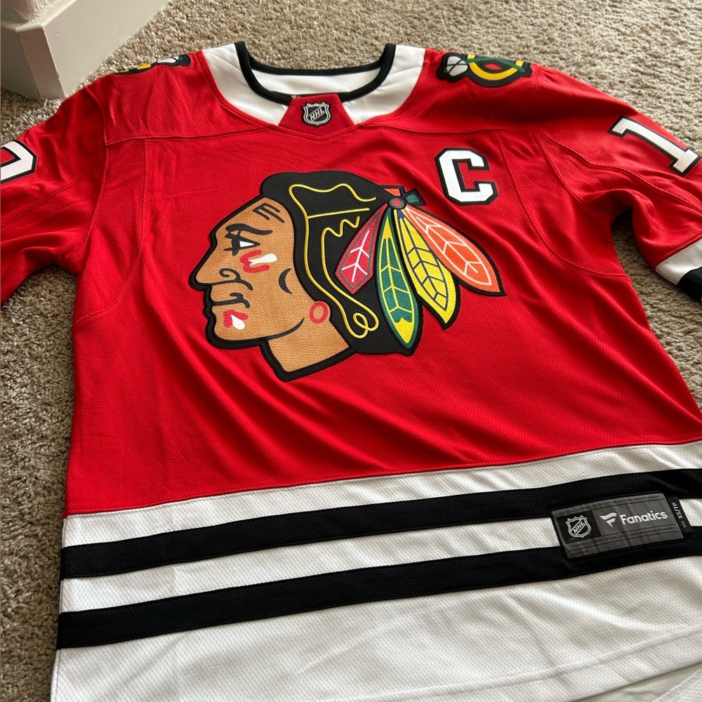 Chicago Blackhawks Toews jersey sz:XS *brand new with tags price negotiable